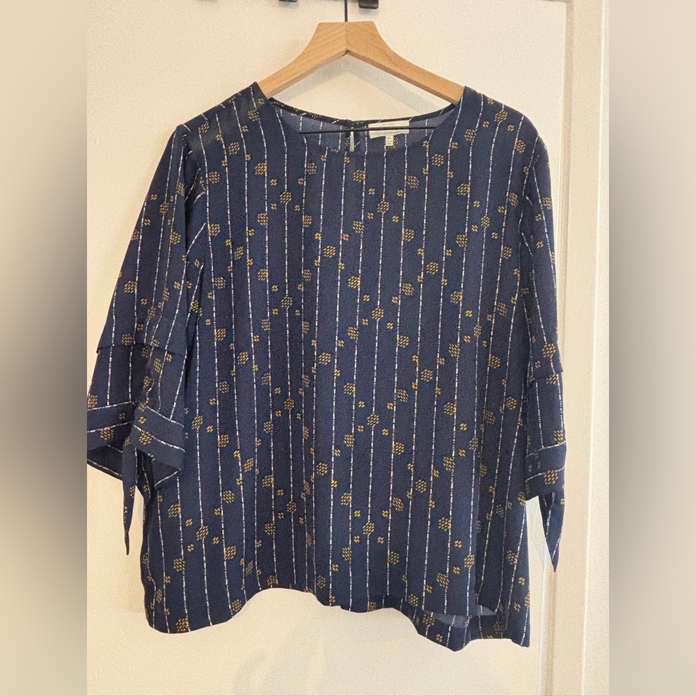 Women’s Navy Floral Stripe Blouse
